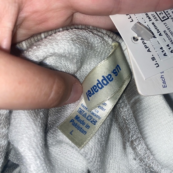 U.S. Apparel White and Grey Miramar Beach Florida Tie Dye Cropped T-Shirt - Picture 4 of 4